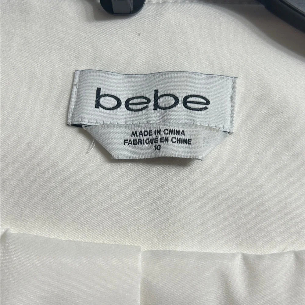 Bebe Women's White and Black Piping Trim Vest SZ M - Picture 2 of 7
